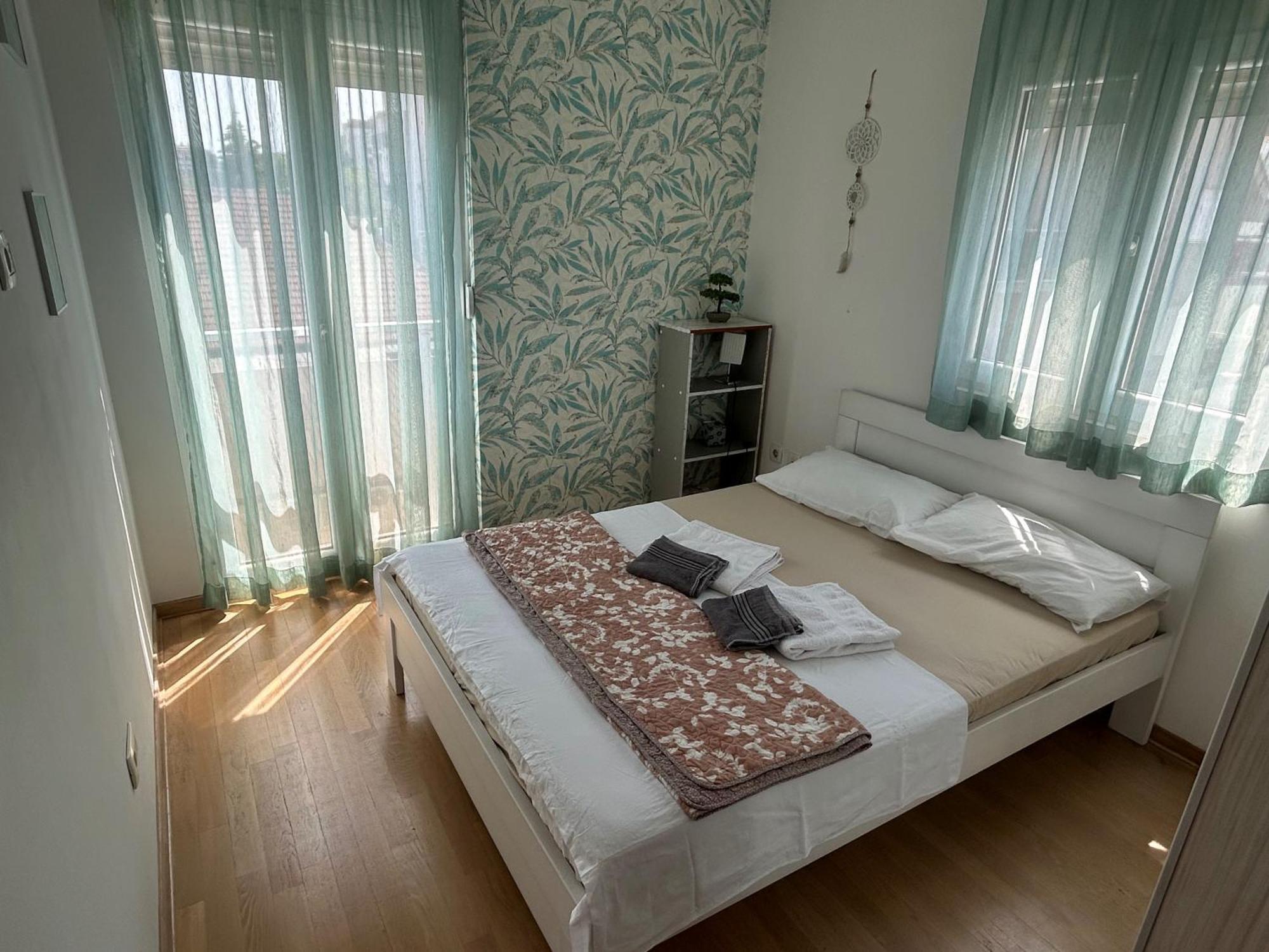 Ana'S 2 Bedrooms Lovely Flat Podgorica Exterior photo